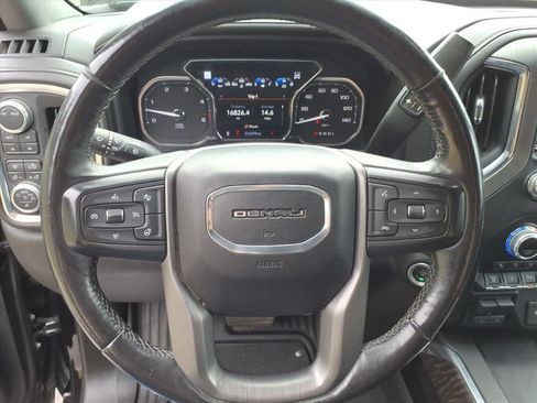 Used 2022 GMC Sierra 3500 Denali w/ Denali Black Diamond Edition AWD/4WD image 27