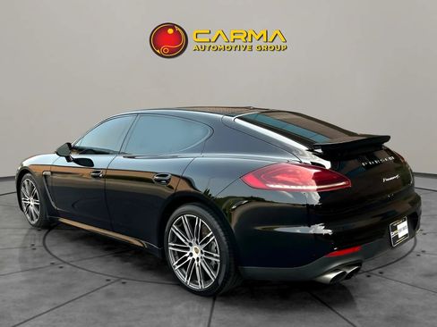 Used 2015 Porsche Panamera 4S image 3