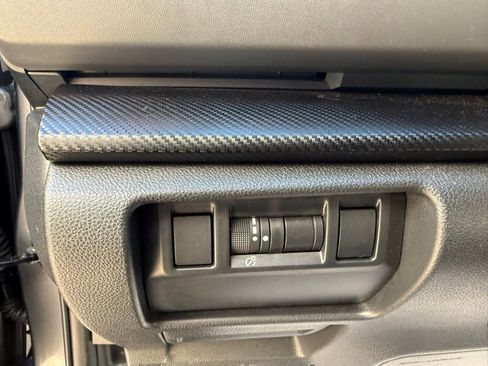 Used 2024 Subaru Crosstrek 2.0i Premium image 13