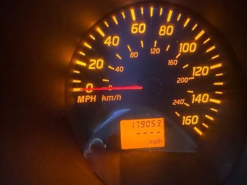 Used 2003 Nissan Altima 3.5 SE FWD image 15