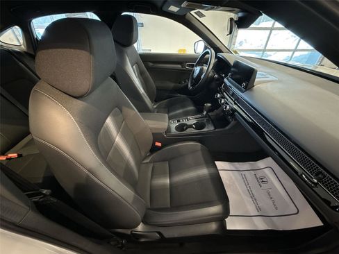 Used 2024 Honda Civic Sport image 25