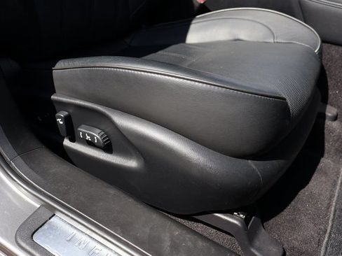 Used 2012 INFINITI M37 x w/ Deluxe Touring Pkg AWD/4WD image 8