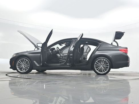 Used 2020 BMW 530i xDrive AWD/4WD image 44