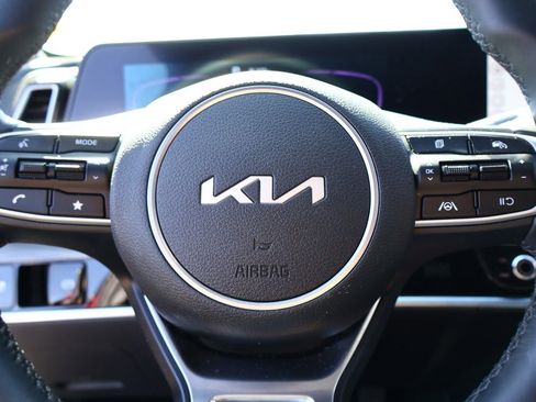 Used 2025 Kia Sportage X-Line w/ Premium Package image 29