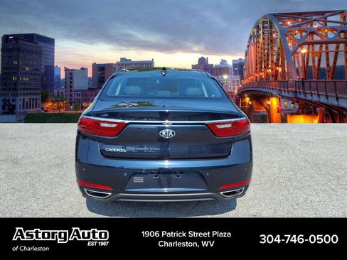 Used 2019 Kia Cadenza Technology FWD image 4