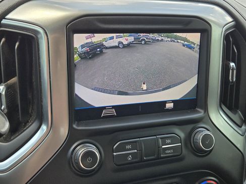 Used 2023 Chevrolet Silverado 3500 LT w/ Convenience Package AWD/4WD image 27