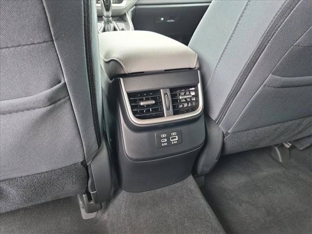 Used 2025 Subaru Outback Premium AWD/4WD image 18