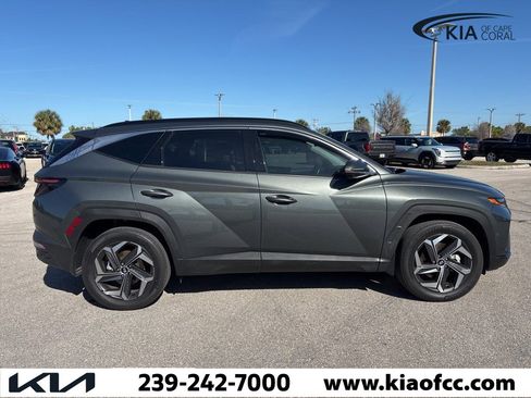 Used 2022 Hyundai Tucson Limited image 7