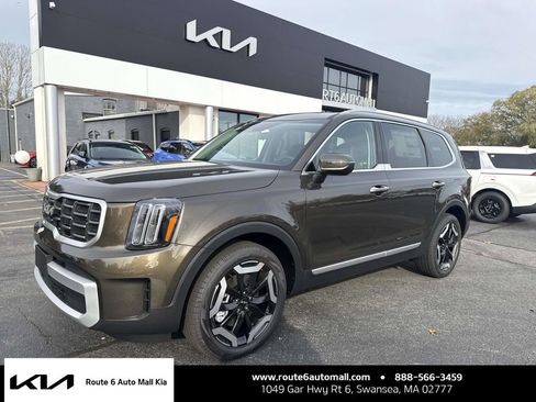 New 2025 Kia Telluride S image 1
