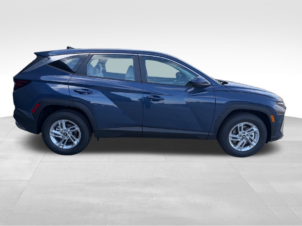 New 2026 Hyundai Tucson SE FWD image 8