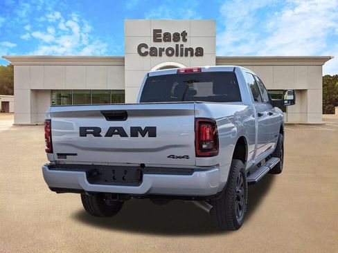 Certified 2026 RAM 2500 Big Horn AWD/4WD image 3