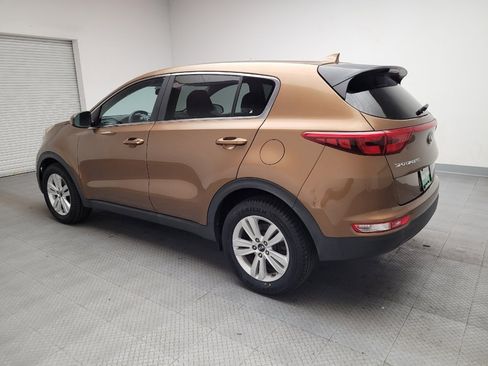 Used 2017 Kia Sportage LX image 3