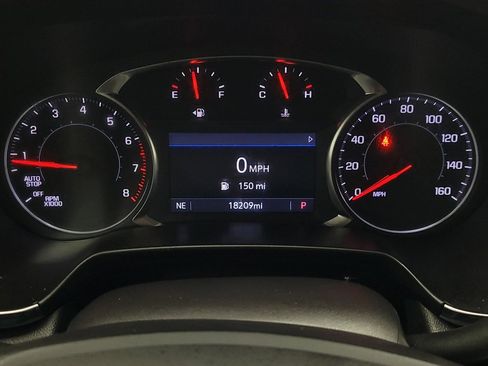 Used 2024 Chevrolet Blazer LT w/ Convenience Package FWD image 23