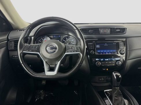 Used 2020 Nissan Rogue SV AWD/4WD image 25