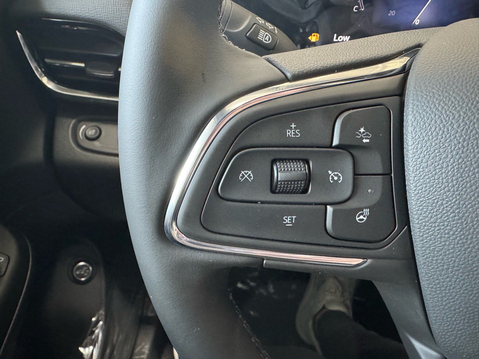 New 2026 Buick Envista Sport Touring w/ Convenience I Package FWD image 27