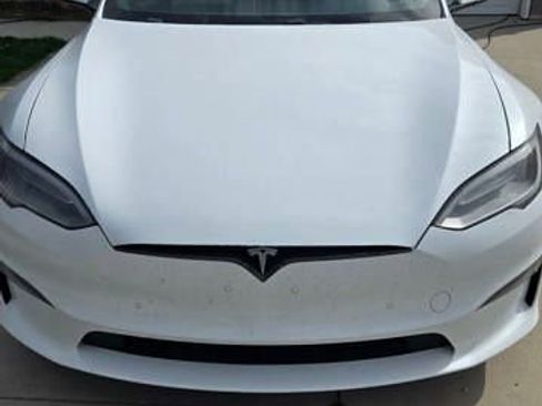 Used 2021 Tesla Model S Plaid image 13