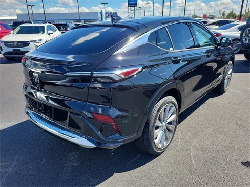 New 2026 Buick Envista Avenir image 3