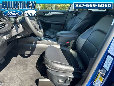 Used 2022 Ford Escape SEL w/ Class II Trailer Tow Package image 18