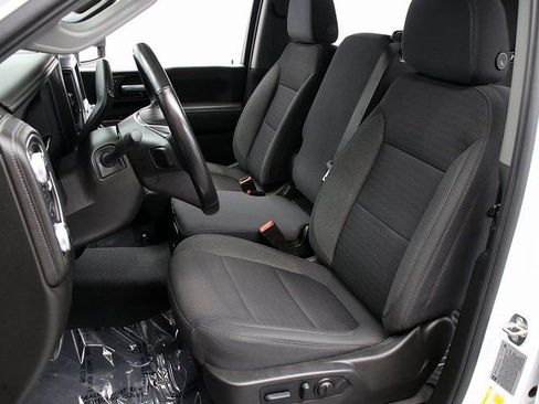 Certified 2022 GMC Sierra 3500 SLE w/ SLE Convenience Package image 10