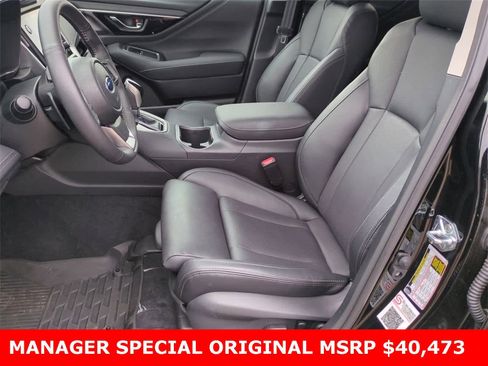 Certified 2025 Subaru Outback Limited image 15
