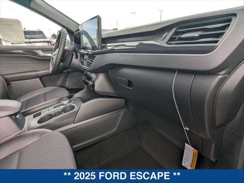 New 2025 Ford Escape ST-Line w/ Tech Pack #1 image 20