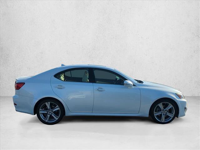 Used 2013 Lexus IS 250 w/ Premium Pkg Value Edition RWD image 4