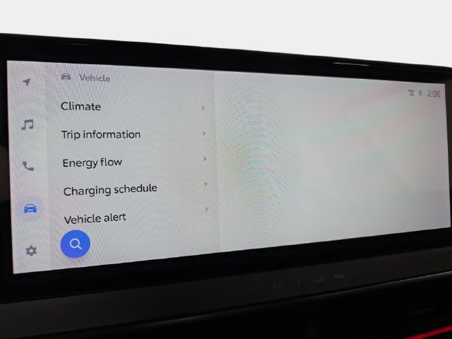 Certified 2024 Toyota Prius Prime FWD image 19