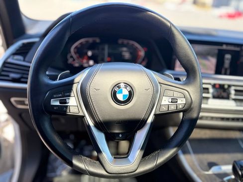 Used 2023 BMW X5 xDrive40i AWD/4WD image 12