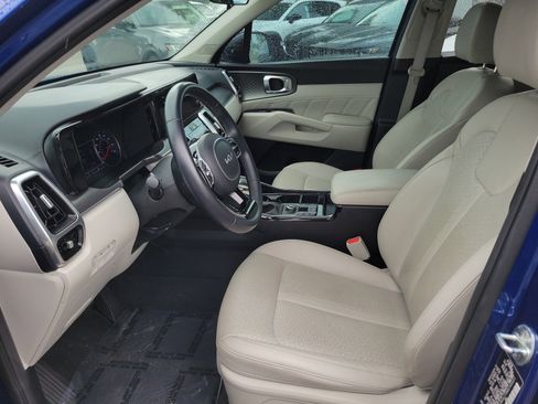 Used 2022 Kia Sorento SX FWD image 11