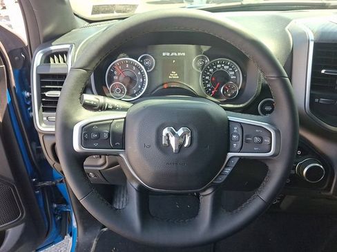 Used 2025 RAM 1500 Big Horn AWD/4WD image 18