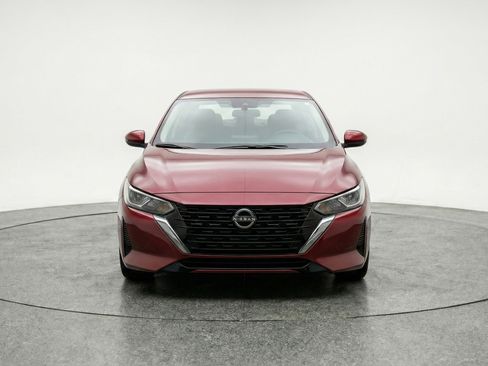 Used 2025 Nissan Sentra SV FWD image 2
