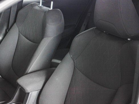 Used 2023 Toyota Corolla Cross LE image 23