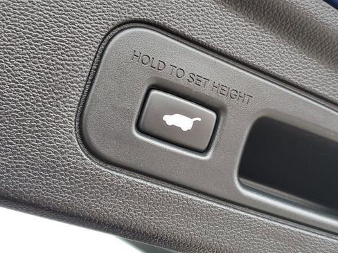 Used 2022 Acura MDX A-Spec image 33