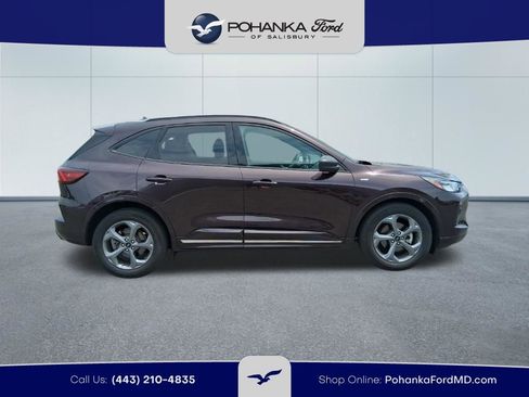 Used 2023 Ford Escape ST-Line w/ Equipment Group 301A FWD image 4