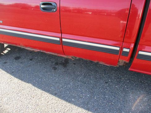 Used 2002 Chevrolet Silverado 1500 LS image 36