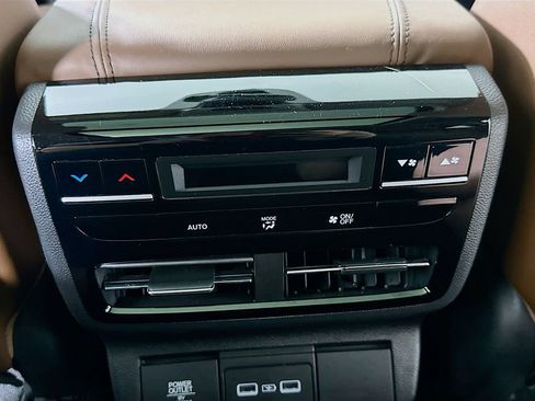 Used 2024 Acura MDX FWD w/ Technology Package image 32