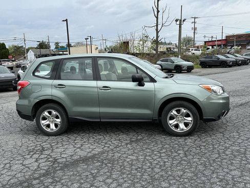 Used 2014 Subaru Forester 2.5i w/ Popular Package #1 AWD/4WD image 9