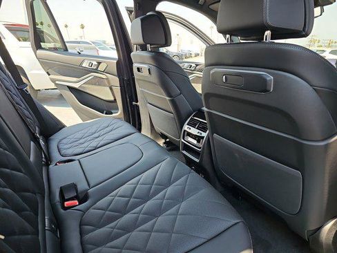 New 2026 BMW X5 sDrive40i image 11