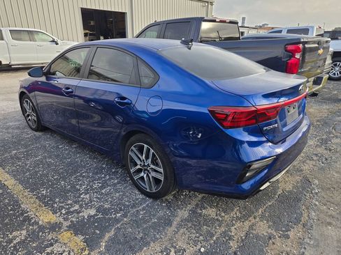 Used 2019 Kia Forte S w/ S Premium Package FWD image 4