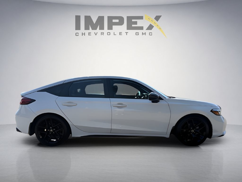 Used 2025 Honda Civic Sport image 6