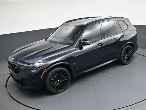 Used 2024 BMW X5 M60i AWD/4WD image 47