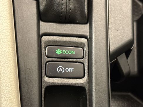 Certified 2024 Honda Accord EX image 27