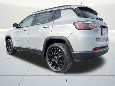 New 2026 Jeep Compass Latitude image 26