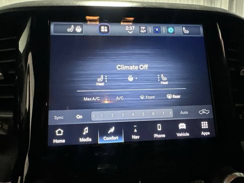 Used 2022 RAM 1500 Big Horn AWD/4WD image 23