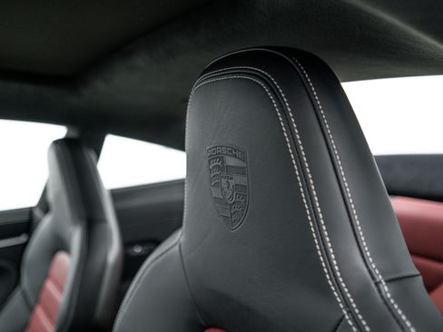 Certified 2025 Porsche 911 Turbo S AWD/4WD image 26