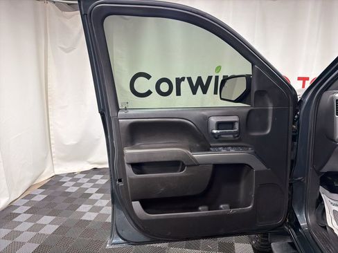 Used 2017 Chevrolet Silverado 1500 LT w/ All Star Edition image 21