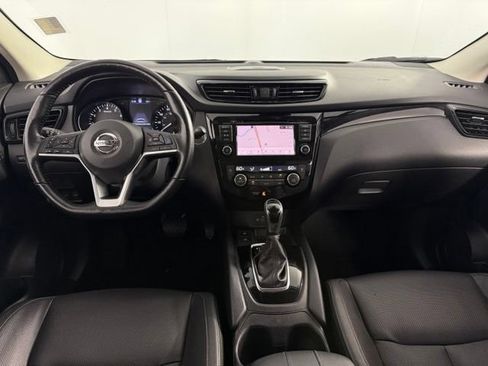 Used 2022 Nissan Rogue Sport SL w/ Premium Package FWD image 25