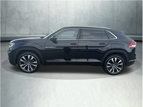 Used 2023 Volkswagen Atlas Cross Sport SEL Premium R-Line AWD/4WD image 2