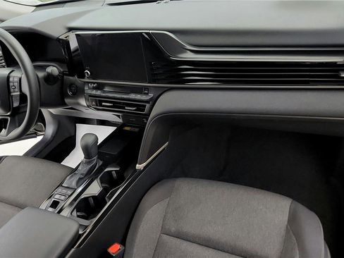 Certified 2025 Toyota Camry LE FWD image 16