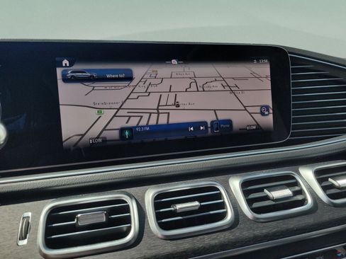 New 2026 Mercedes-Benz GLS 450 4MATIC image 33